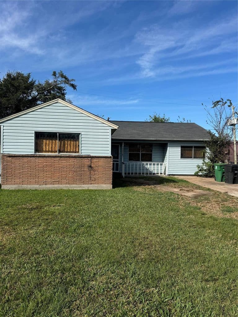 7625 Pointer St — photo 1