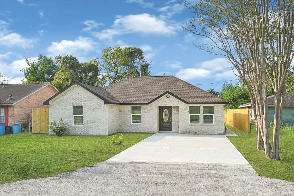 17114 Hall Shepperd Rd — photo 1