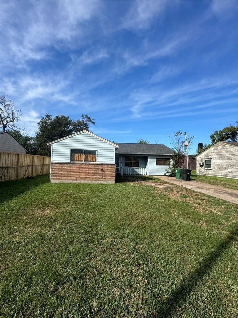 7625 Pointer St — photo 2