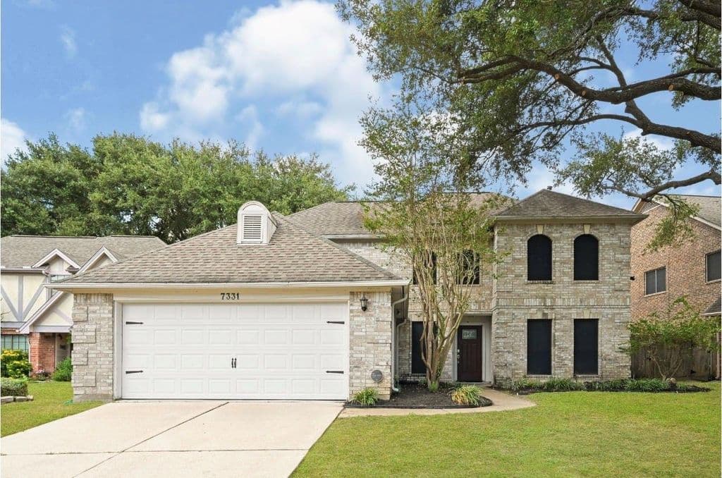 7331 W Hearthstone Green Dr — photo 2