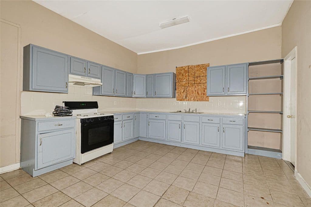 4013 King St — photo 8